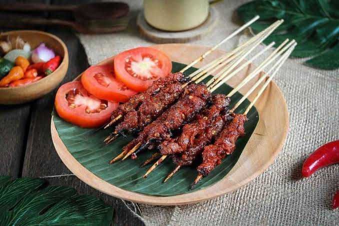 Tidak Lengkap Tanpa Kuliner Khas Lombok, Sensasi Makanan Lokal