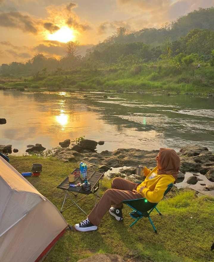 Potrobayan River Camp, Sensasi Berkemah di Tepi Sungai