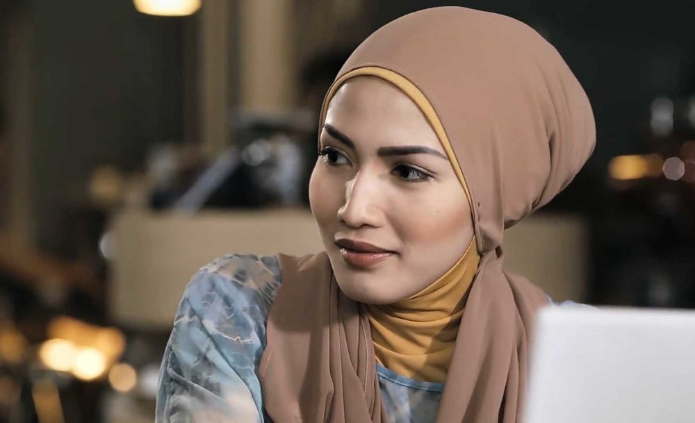 Beradegan Panas di Like & Share, 9 Rekomendasi Film Aulia Sarah