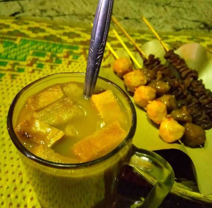 7 Kuliner Malam di Wates Kulon Progo, Angkringan sampai Kafe