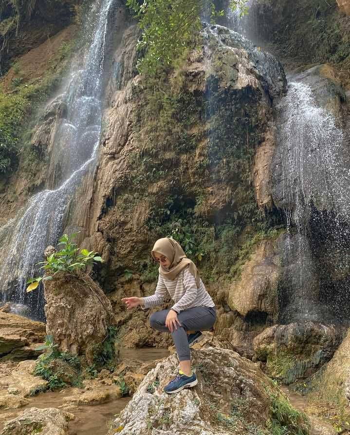 Air Terjun Sri Gethuk, Gunungkidul: Lokasi, Harga Tiket, dan Tips