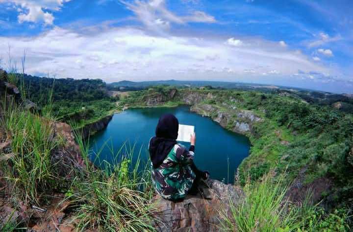 5 Destinasi Wisata Air di Bogor, Pemandangannya Cantik Menyegarkan
