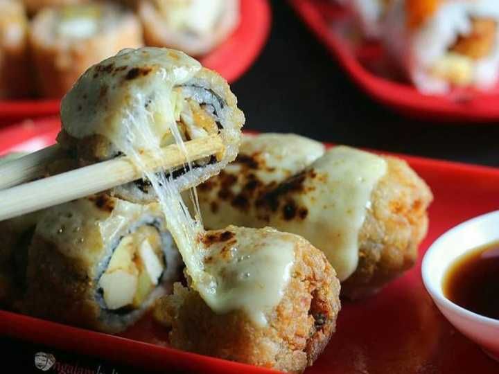 6 Rekomendasi Resto Sushi di Malang, Yuk Cicipi!