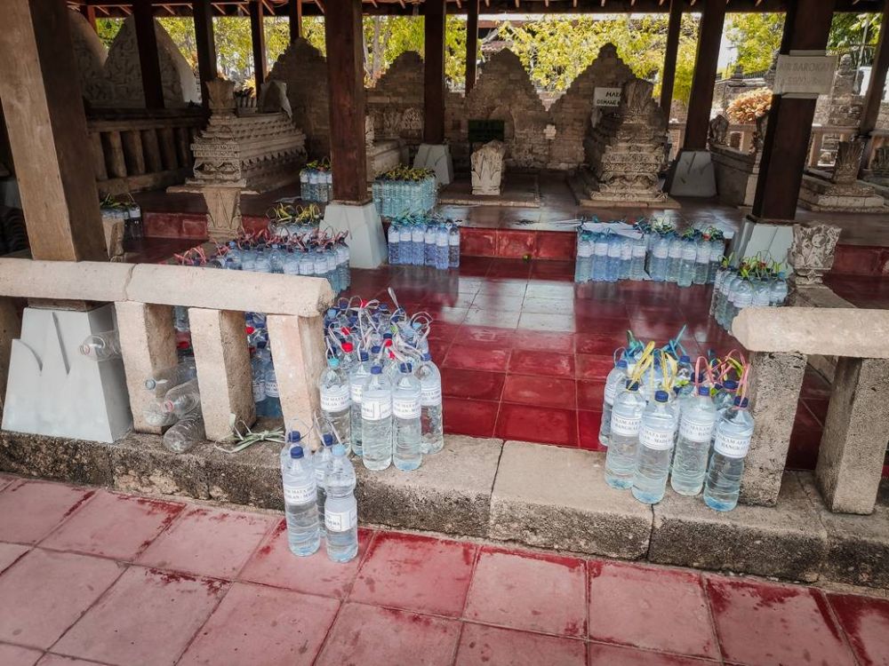 Makam Air Mata Ratu Ibu, Wisata Religi di Bangkalan