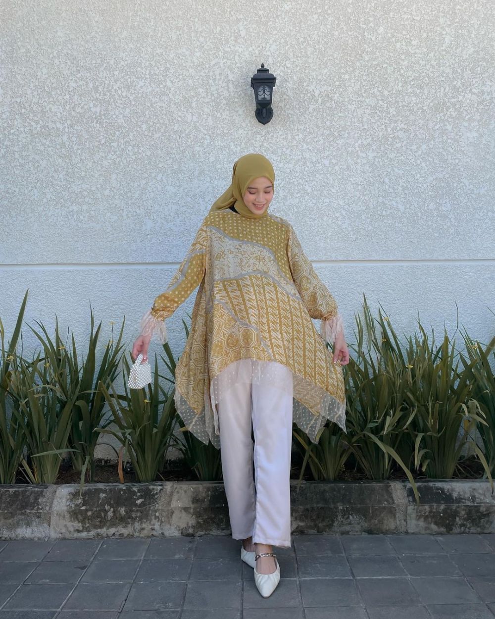 10 OOTD Kondangan Simpel Dan Antiribet Untuk Yang Berhijab