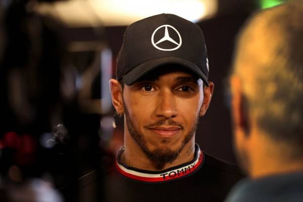 Lewis Hamilton Tak Berhasil Raih Kemenangan Di F1 2022