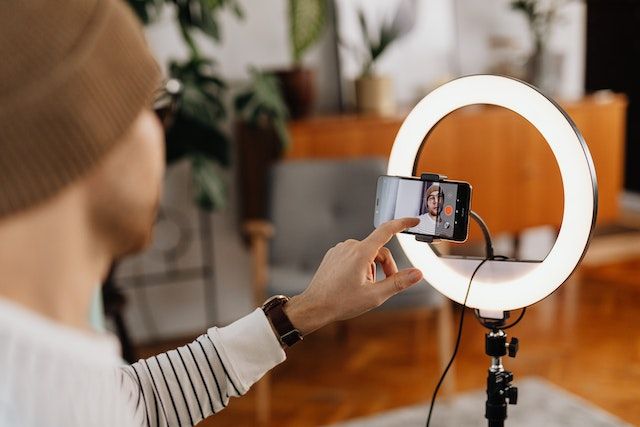 6 Tips Mengasah Kreativitas untuk Menghadapi Tantangan di Era Digital