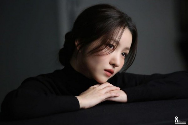 9 Fakta Kim So Won Resmi Bergabung OUI Entertainment