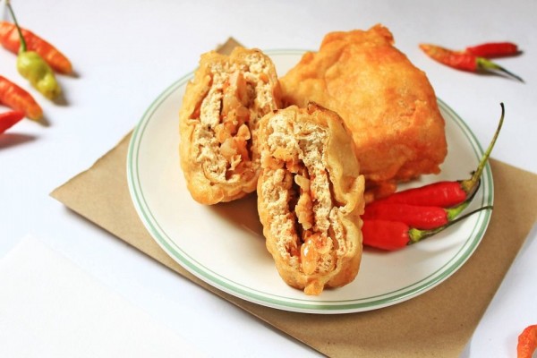 5 Tepung Pelapis Gorengan yang Bikin Tahu Goreng Makin Crispy