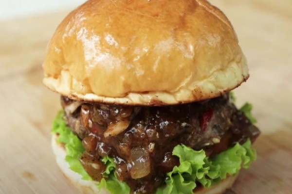 Resep Oat Burger Sapi Saus Lada Hitam, Salah Satu Jajanan Fancy