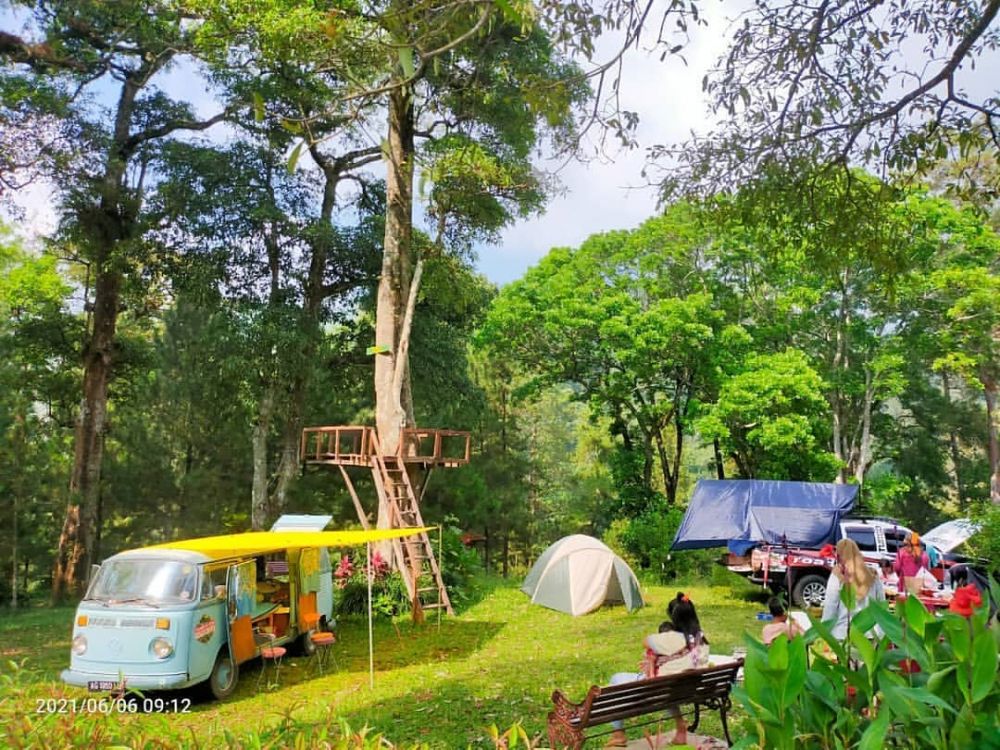 8 Tempat Camping Terindah di Madiun, Gunung hingga Air Terjun