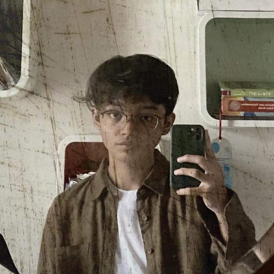 Bima Azriel Hobi Mirror Selfie Aesthetic Lho 1108