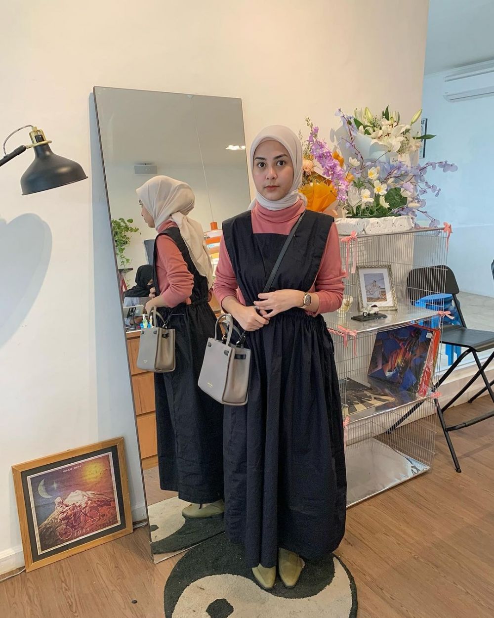 10 Ide Outfit Girly ala Dianty Annisa, Chic Buat OOTD!