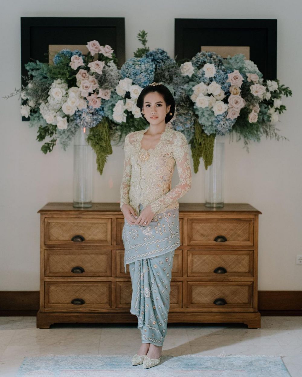 10 Inspirasi Kebaya Ala Cewek Kue Ceria Dan Tetap Stunning