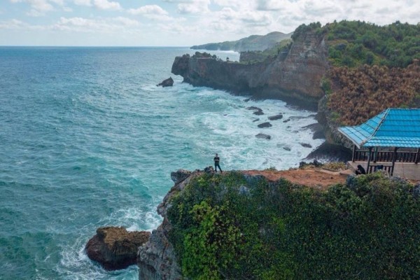 7 Pantai dengan Spot Mancing Terbaik di Gunungkidul, Hidden Gem!