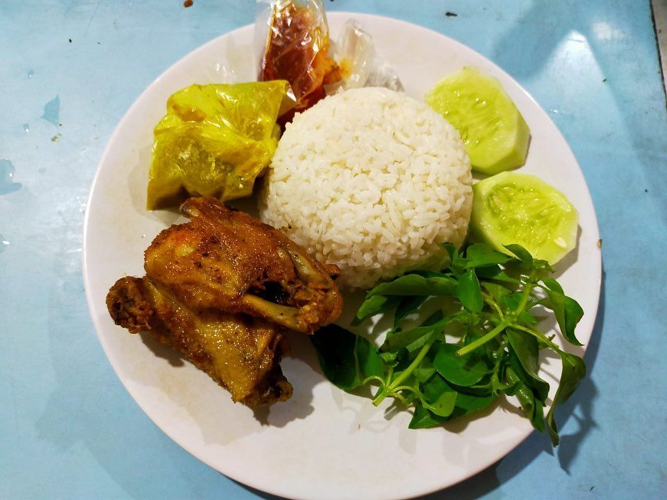 5 Rekomendasi Kuliner Bebek Goreng di Mojokerto, Gurihnya Nagih