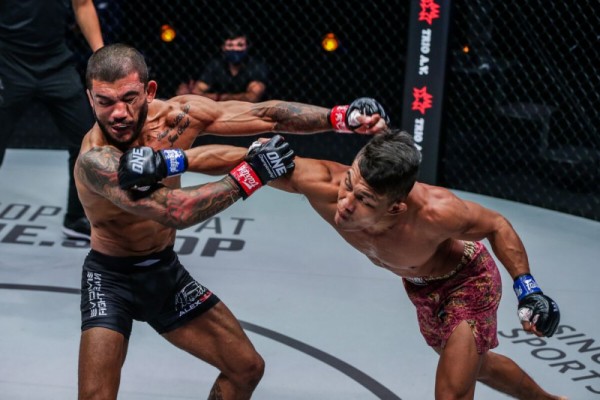 5 Laga Kejutan di ONE Championship pada 2022, Ada Atlet Indonesia!