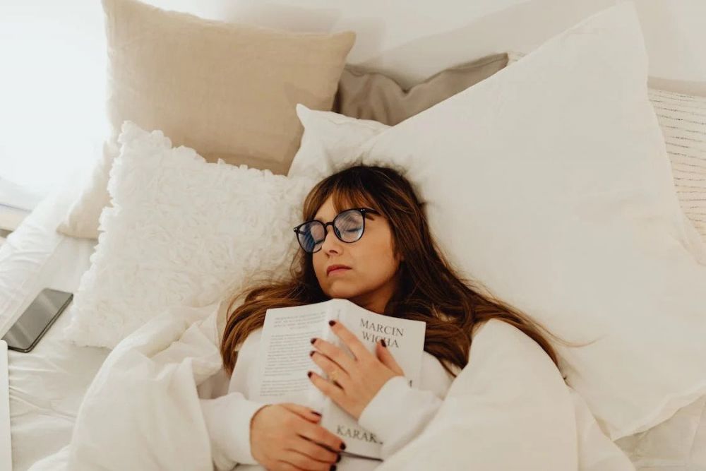 8 Penyebab Seseorang Menangis saat Tidur, Sering Tak Disadari