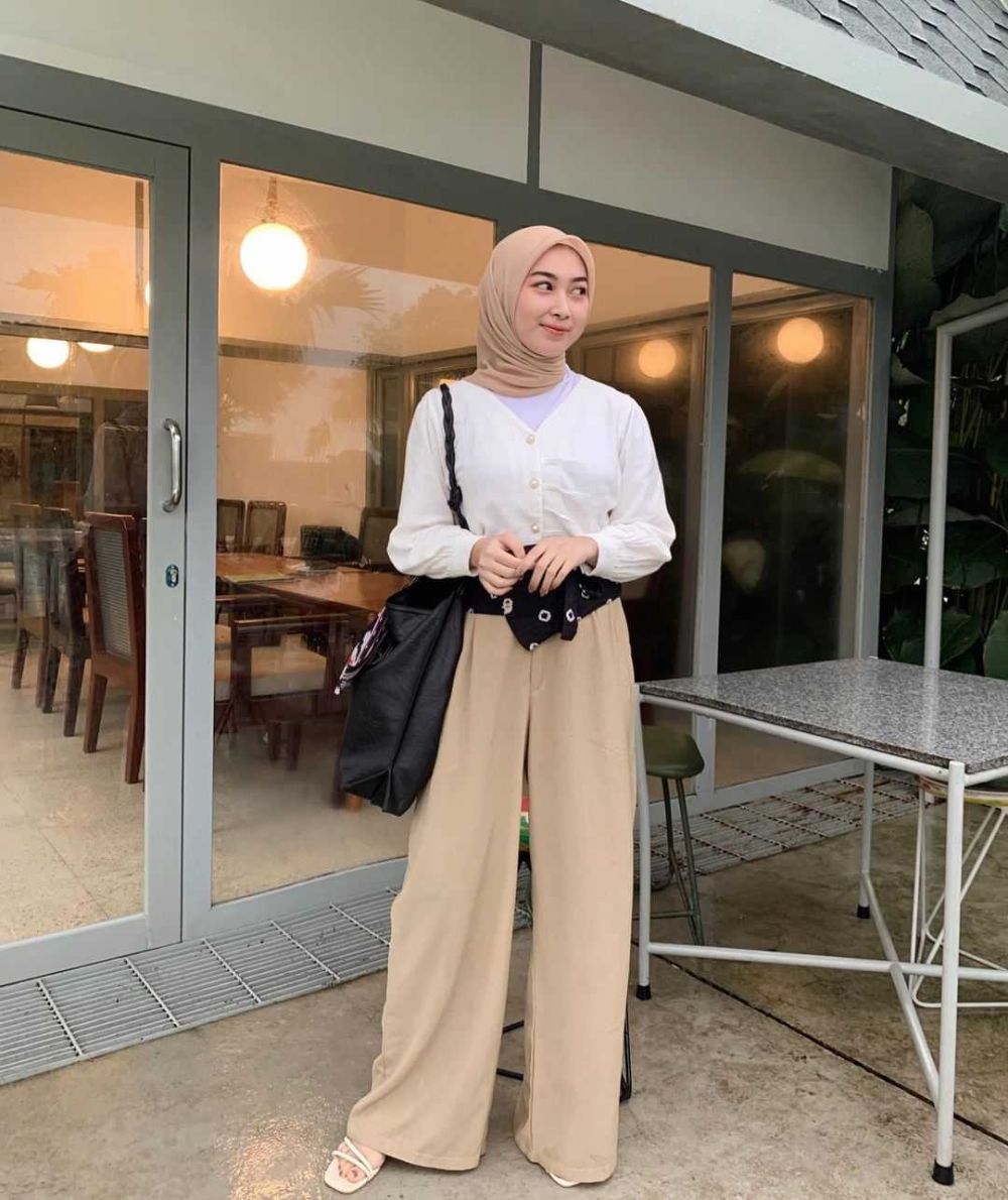 9 Inspirasi Daily Outfit ala Selebgram Lisyan Fauziah, Gak Monoton!