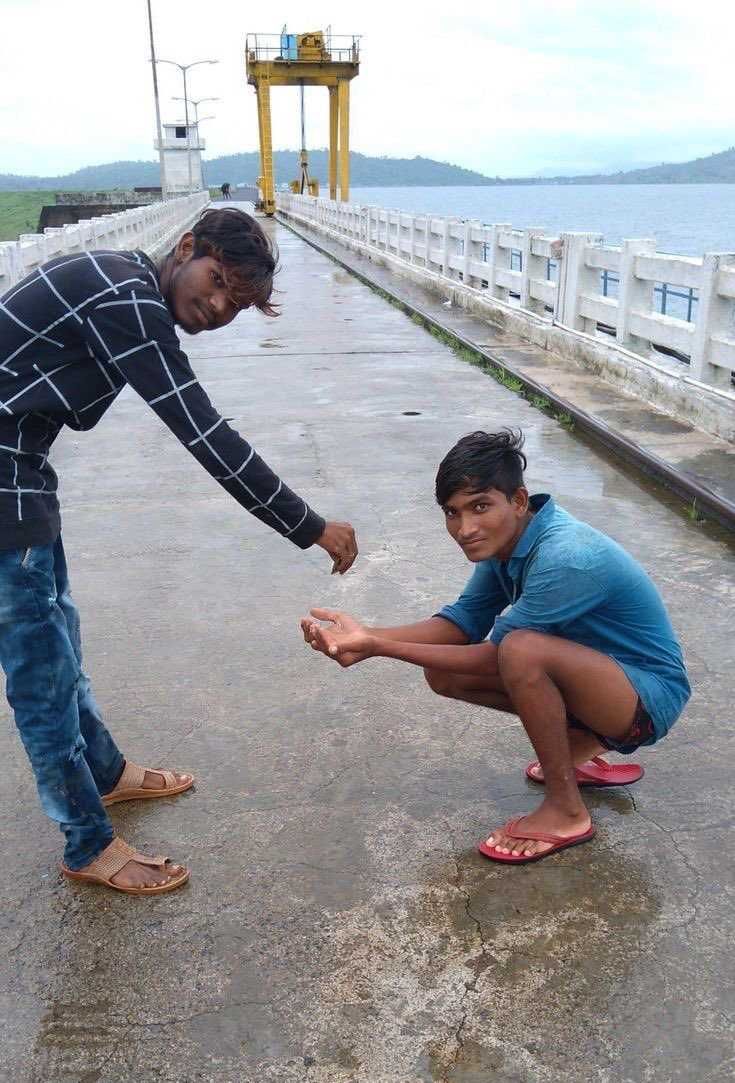 9 Ide Foto Berdua Antimainstream ala Warga India