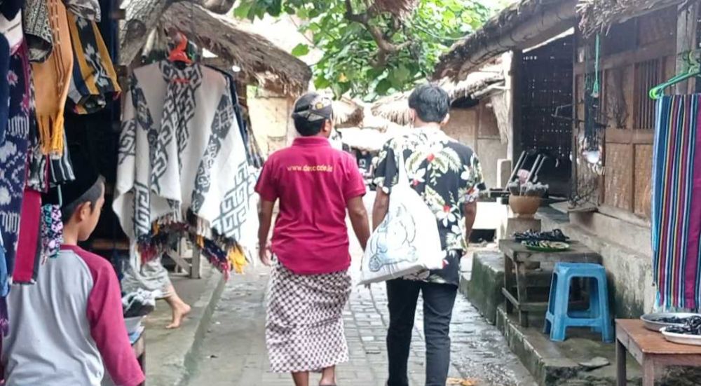 Asyiknya Berwisata ke Desa Adat Sade di Lombok Tengah