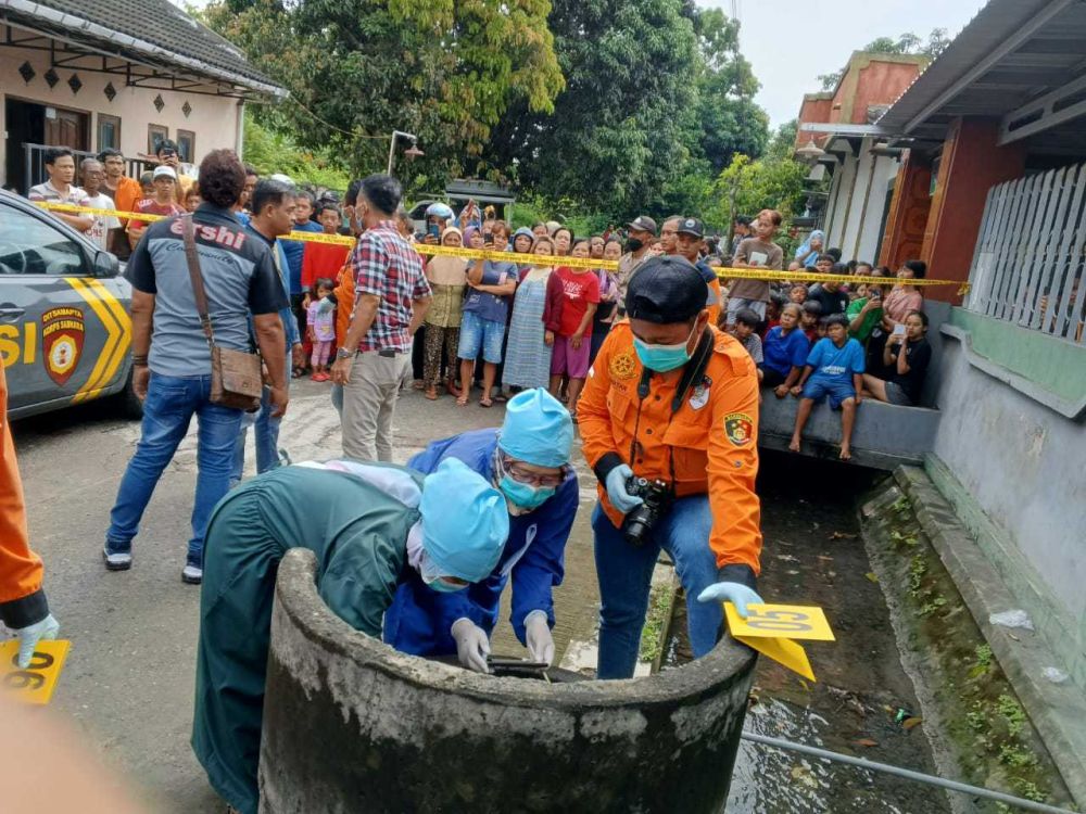 Mayat Bayi di Bak Sampah Gegerkan Warga Tanjung Bantul