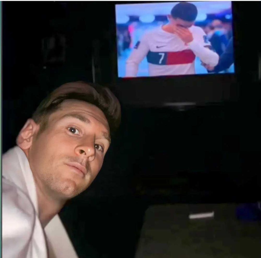 10 Meme Lucu Cristiano Ronaldo dan Lionel Messi, Sohib?