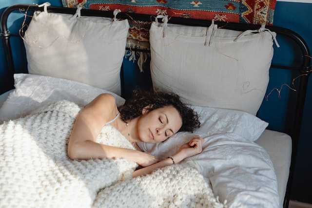 7 Kebiasaan Buruk yang Harus Dihindari agar Tidur Lebih Nyenyak