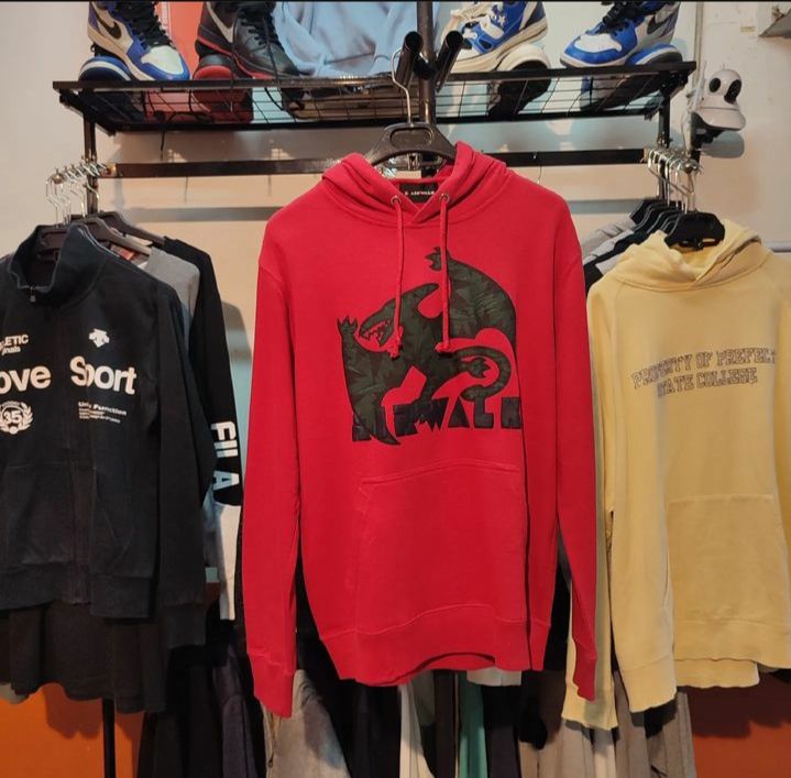 6 Thrift Shop Khusus Cowok di Surabaya, Murah dan Stylish Abis!