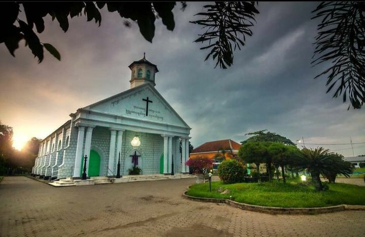 5 Gereja Tertua di Jawa Timur, Berusia Lebih dari Satu Abad!