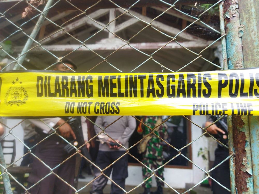 Polisi Gelar Rekonstruksi Anak Angkat Bunuh Ibu di Malang