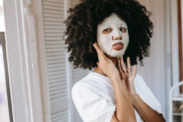 6 Masker Lokal dengan Kandungan Green Tea untuk Kulit Berjerawat