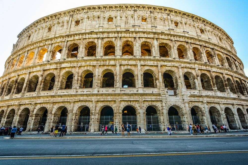 10 Fakta Tentang Colosseum Roma Bangunan Ikonik Peninggalan