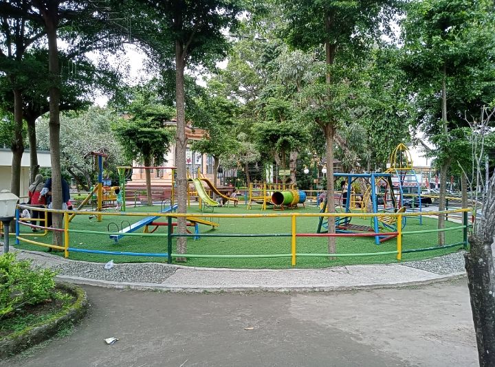 Taman Sangkareang, Rekomendasi Tempat Rekreasi Ibu dan Anak di Mataram