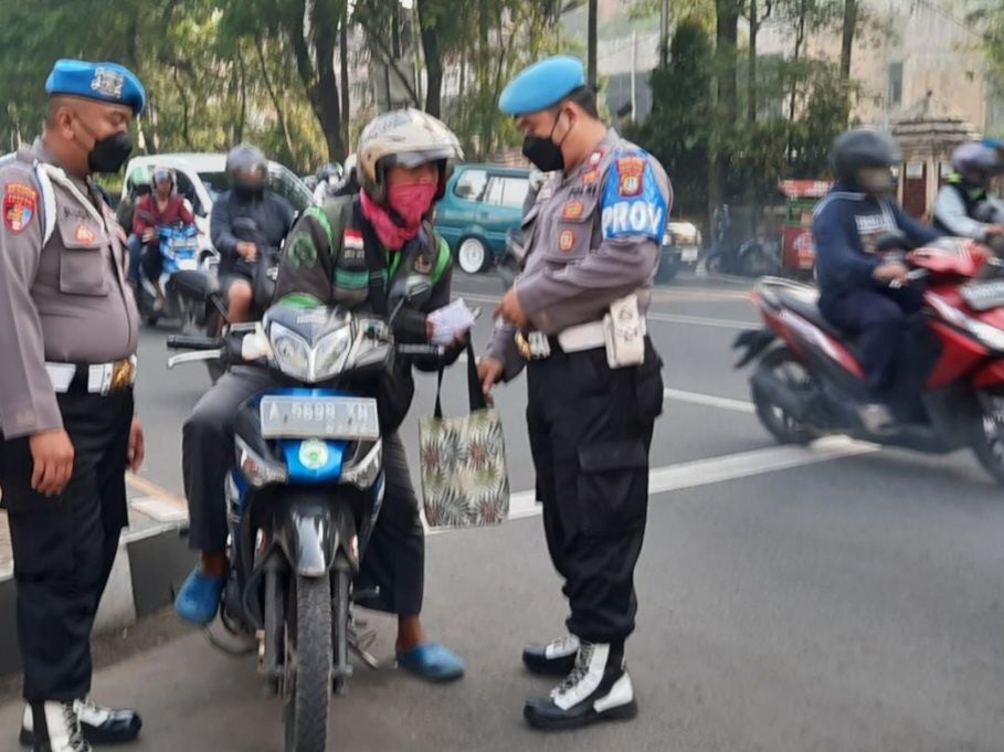 Polisi di Tangerang Sediakan Layanan Penitipan Kendaraan Pemudik Natal