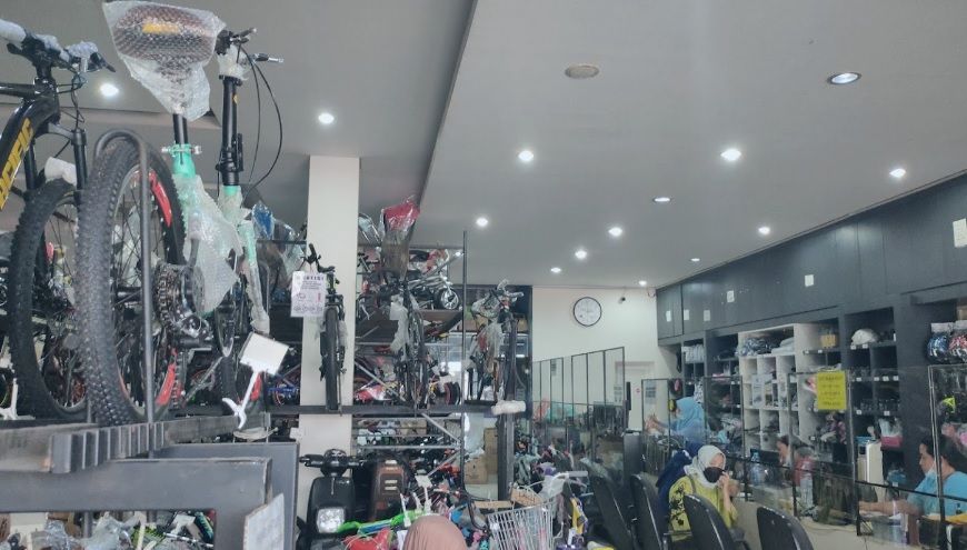 5 Rekomendasi Toko Sepeda Paling Lengkap di Surabaya