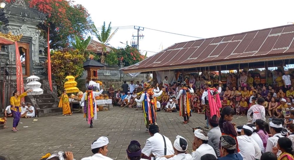 5 Keunikan Desa Sidetapa Buleleng, Penduduk Asli Bali