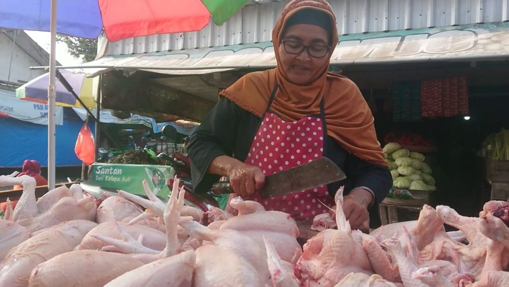 Mendekati Nataru, Harga Sayur dan Ayam di Tulungagung Naik