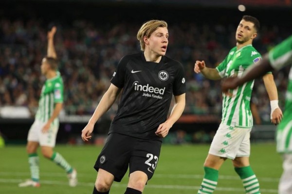 5 Pemain Muda Pinjaman Eintracht Frankfurt dari Klub Papan Atas 