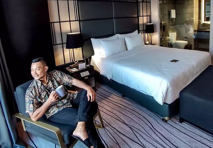 10 Hotel Bintang 5 di Surabaya, Mewah Banget