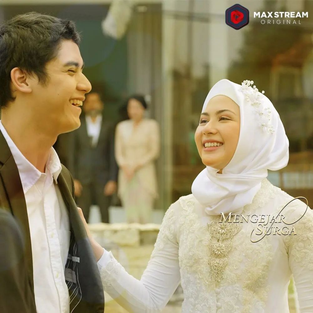 10 Pasangan Film dan Web Series Indonesia, Lebih Tua Sang Aktris