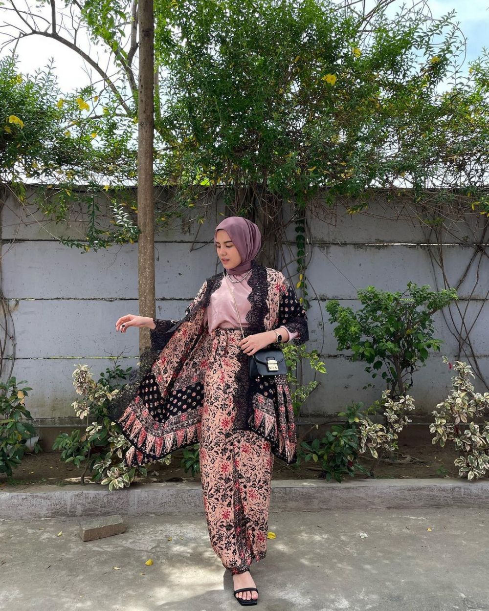 OOTD Kondangan Hijab Yang Stunning Dan Siap Curi Atensi