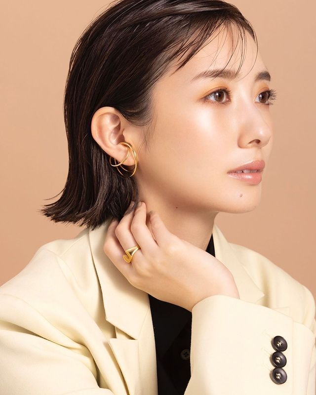 10 Aktris Jepang yang Keren dengan Rambut Pendek, Memikat Abis! 