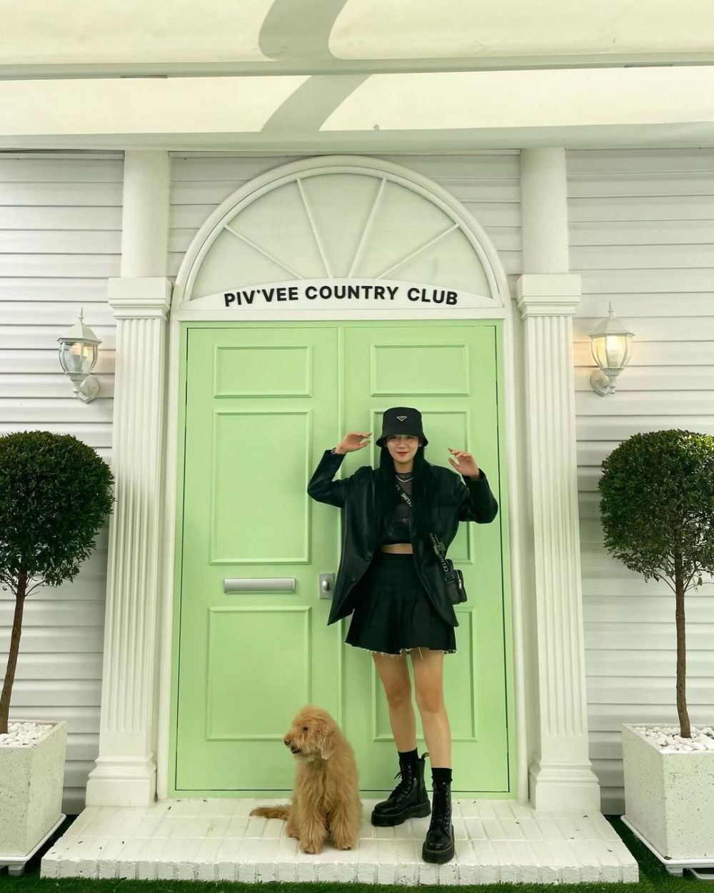 OOTD Kasual ala Park Ju Hyun, Pemain The Forbidden Marriage OOTD Kasual ala Park Ju Hyun, Pemain The Forbidden Marriage