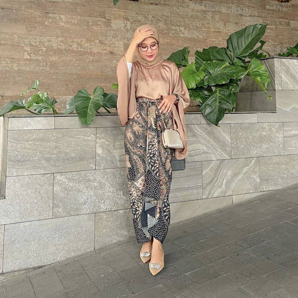 OOTD Kondangan Hijab Yang Stunning Dan Siap Curi Atensi