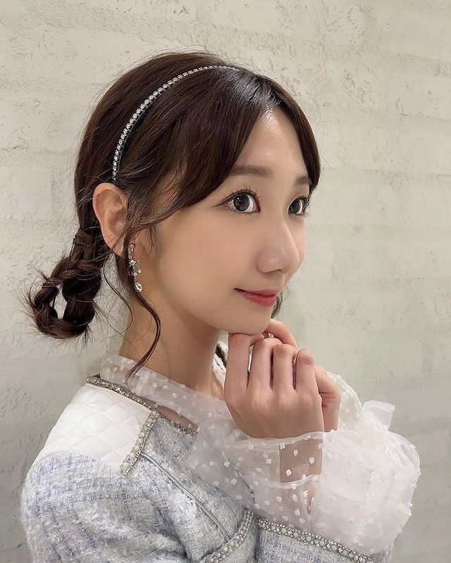 9 Inspirasi Gaya Rambut alaYuki Kashiwagi AKB48 buat Cewek Medium Hair