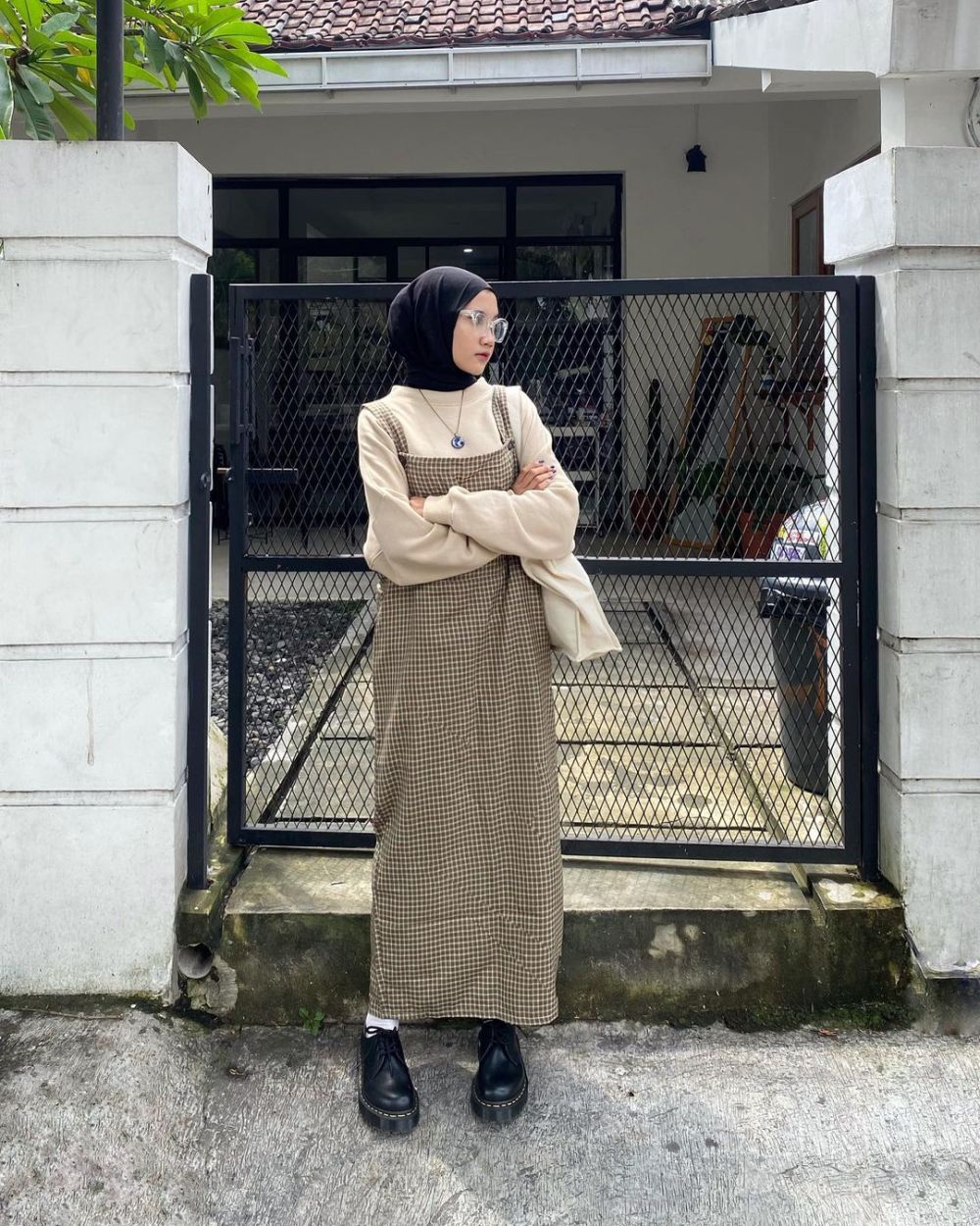 9 OOTD Hangout ala Khaila Dilan yang Fashionable, Kamu Wajib Punya!