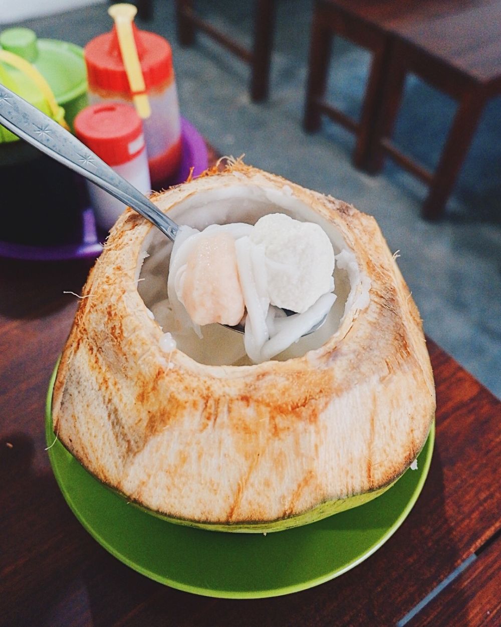 8 Tempat Makan Bakso Unik di Jogja, Ada yang Pakai Kelapa