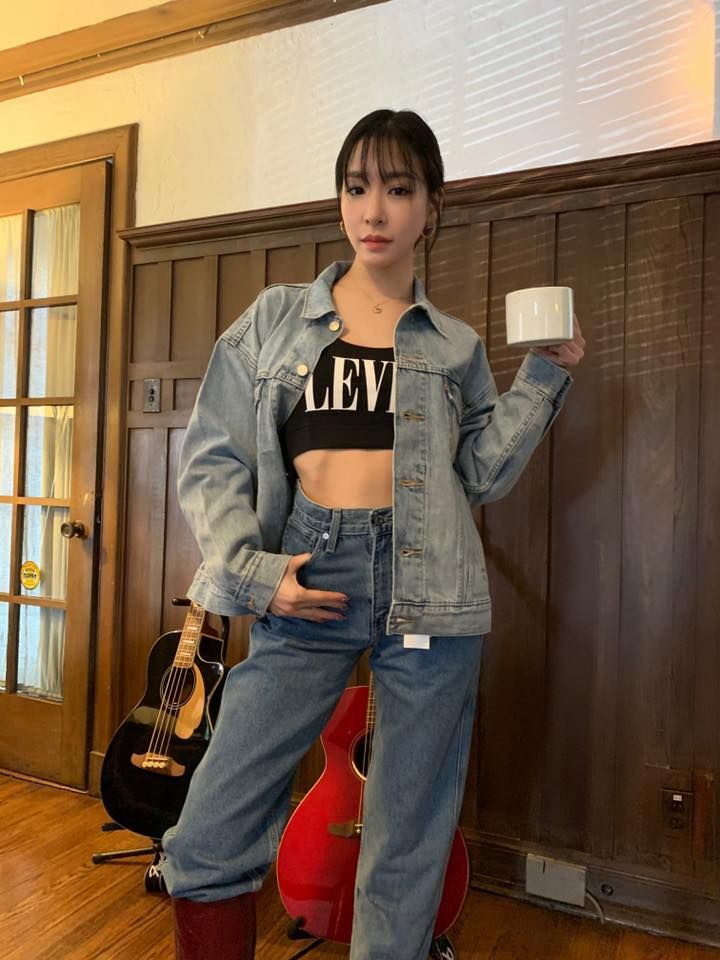 10 Ide OOTD Tiffany Young, Bisa untuk Hangout Hingga Kuliah