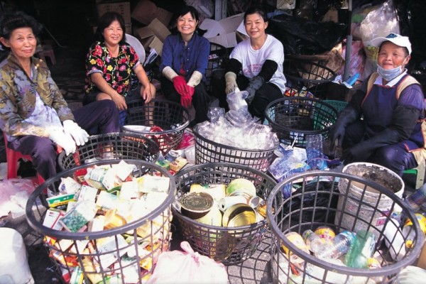 Daftar Bank Sampah di Tangerang untuk Misi Mulai Kelola Sampah!